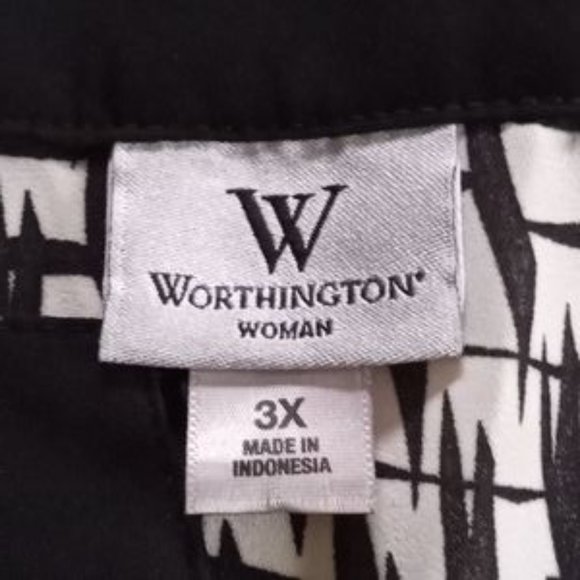 Worthington Women's Long Sleeve Printed Dress Blouse - Size (3X) - Black/White - Picture 3 of 3